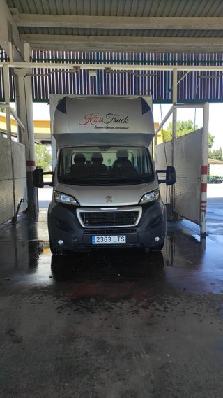Mudanzas y transportes