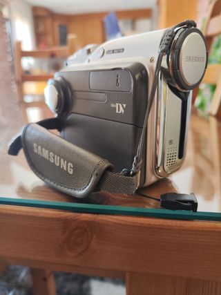 Cámara de vídeo Samsung VP-D301