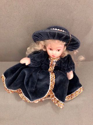 Bambola di ceramica 