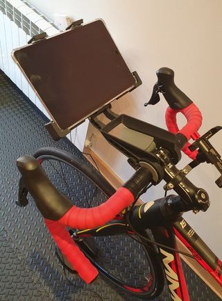 Bicicleta MMR+ Rodillo ELITE DIRETO XR + Ipad