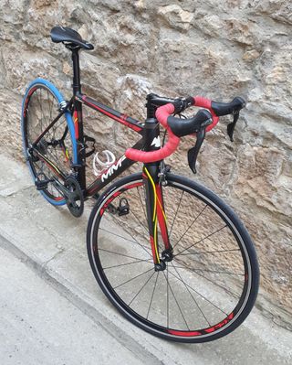 Bicicleta MMR+ Rodillo ELITE DIRETO XR + Ipad