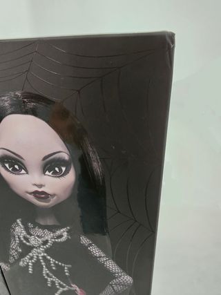 IN MANO Monster High Family Addams