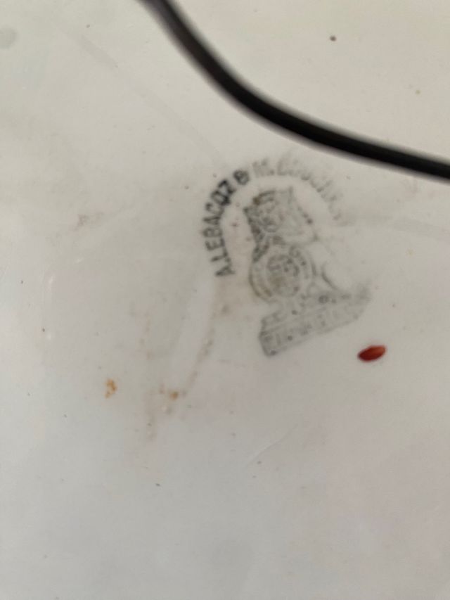 Placa decorativa antiga A. Lebacqz — Cena mitológica e borda verde cor 25,5 cm de diâmetro