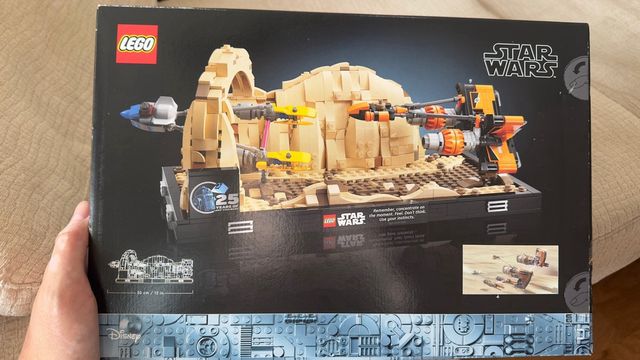 LEGO 75380 Star Wars: Diorama La minaccia fantasma