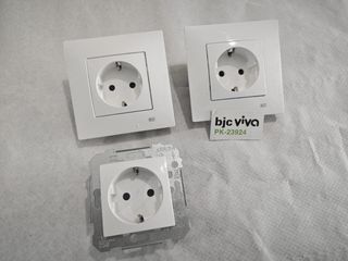 Enchufes, mecanismos, tapas. BJC