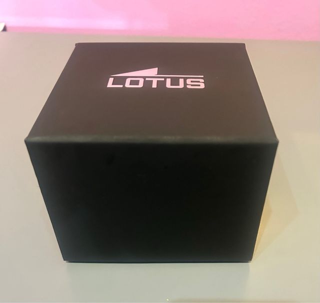 reloj lotus señora