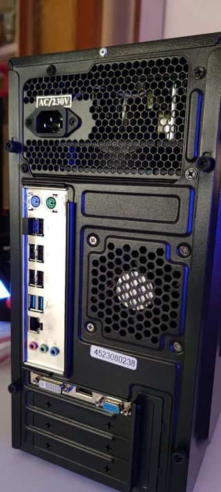 ORDENADOR NUEVO DE SOBREMESA