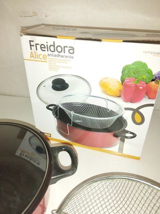 casseruola cm. 26 con coperchio e cestello