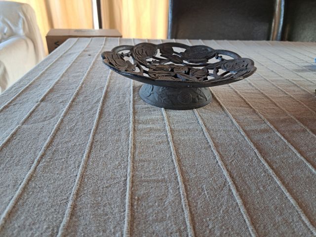 Centrotavola portafrutta in ferro