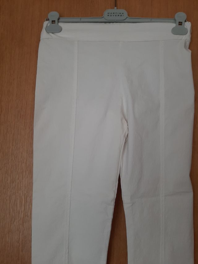 Pantaloni bianchi