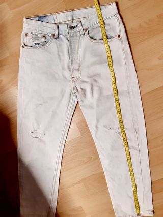 Levis 501 etiqueta roja vintage