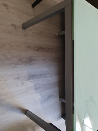 Mesa cocina estraible.