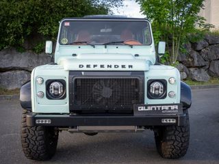 Land Rover Defender 2008