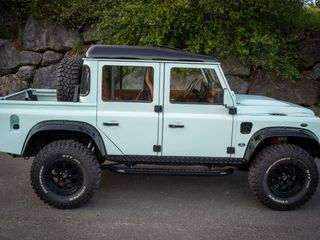 Land Rover Defender 2008