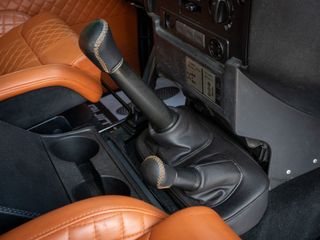 Land Rover Defender 2008