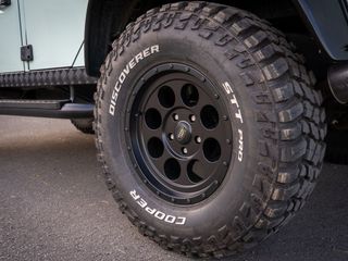 Land Rover Defender 2008