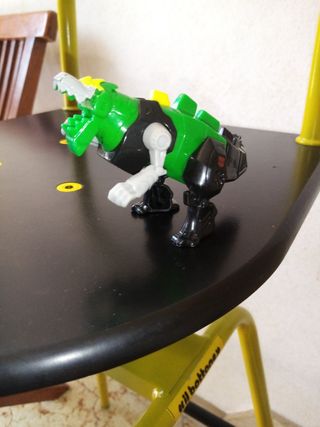 Grimuloc transform - Hasbro