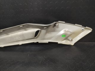 Embellecedor gris derecho Yamaha XMAX 250cc (2006)