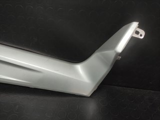 Embellecedor gris derecho Yamaha XMAX 250cc (2006)