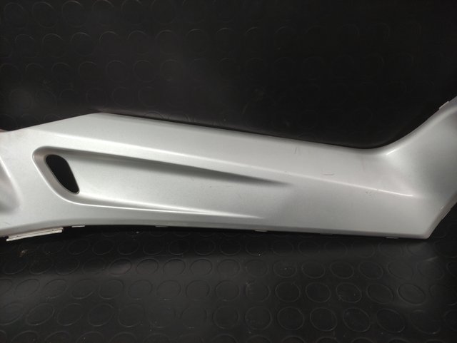 Embellecedor gris derecho Yamaha XMAX 250cc (2006)