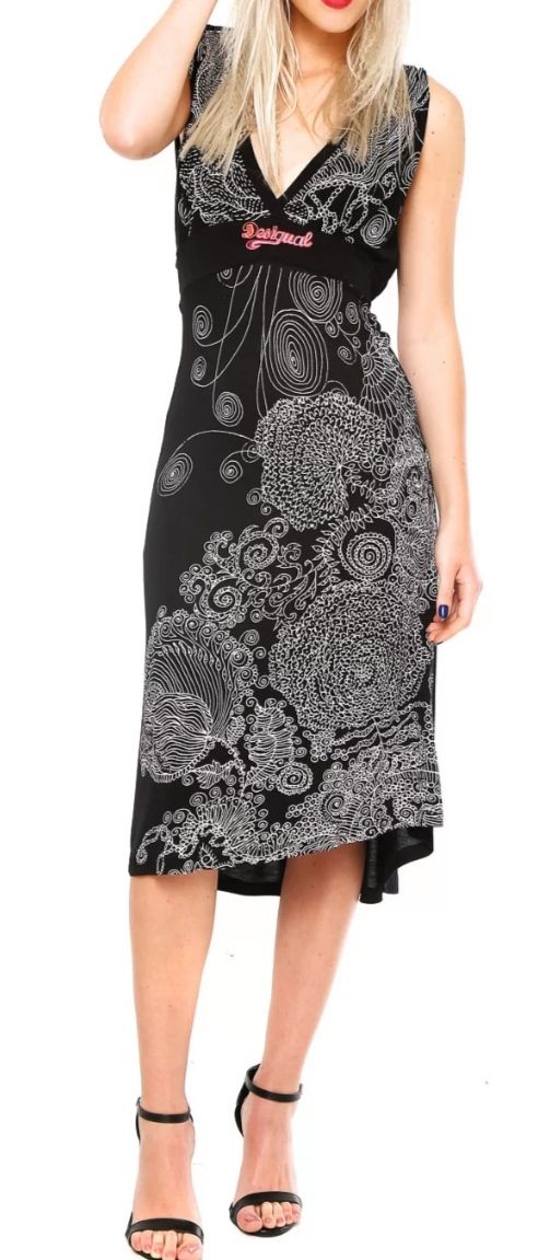 Desigual vestido negro escote.