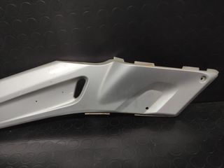 Embellecedor gris izquierdo Yamaha xmax 250cc 2006