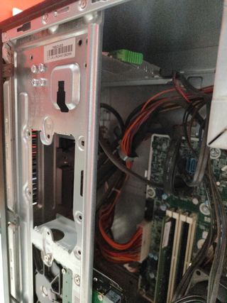 TORRE PC HP I5 3.2GHz 6G 8RAM 500GB 