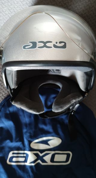 Casco Jet Axo con para-orecchie/collo