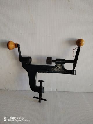 Antigua herramienta para cartuchos