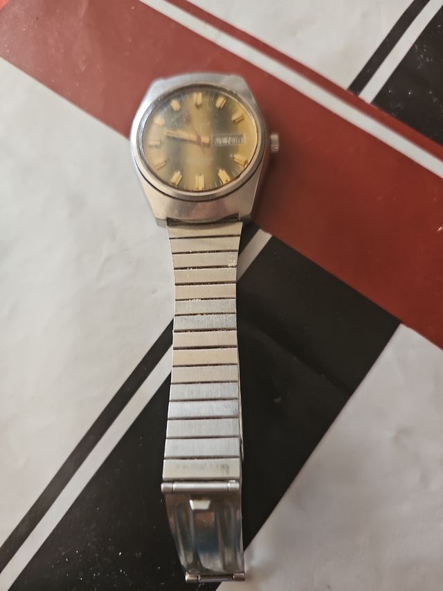 RELOJ CLÁSICO