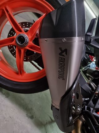 Silenciador akrapovic ktm superduke 1290