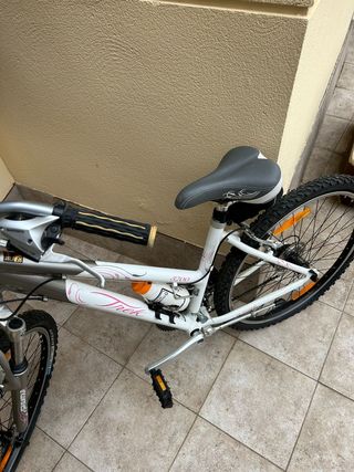 Bicicleta BH TREK 3700  - 26''pulgadas