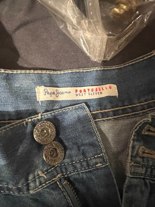 Falda vaquera con vuelo