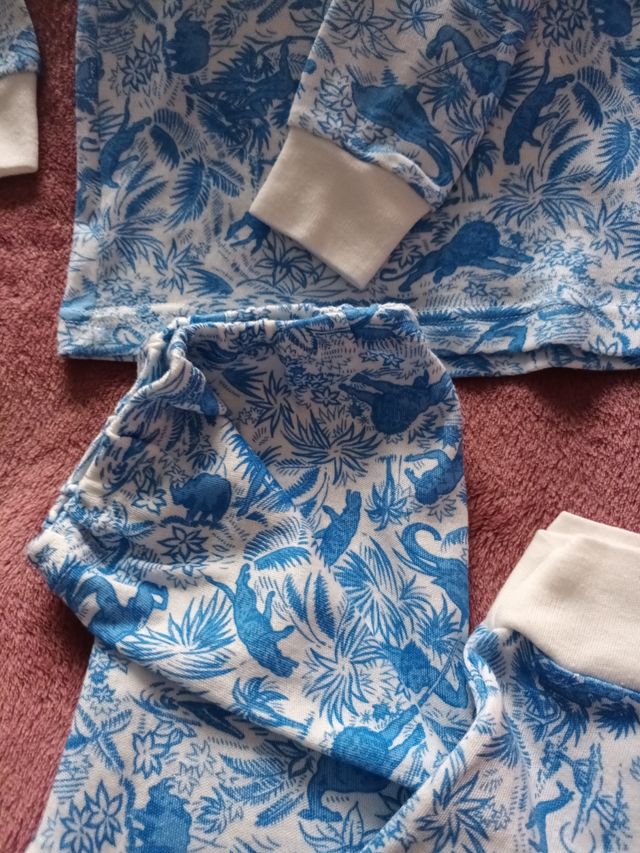 Pijama niños 👦 12 nuevo