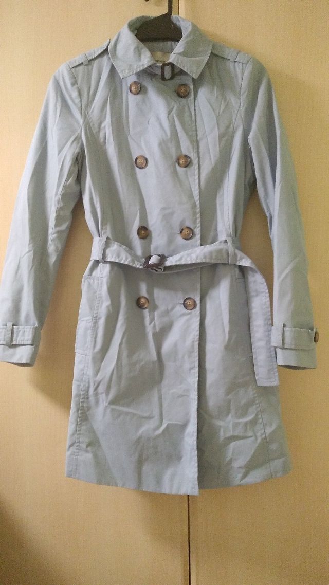 Abrigo formal azul claro