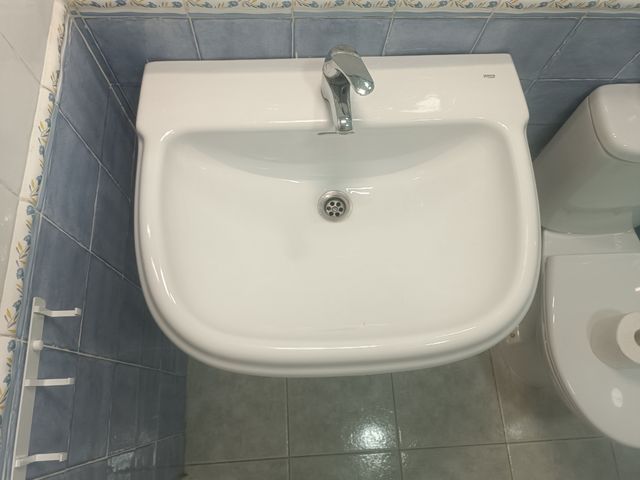 Lavabo Roca Meridian