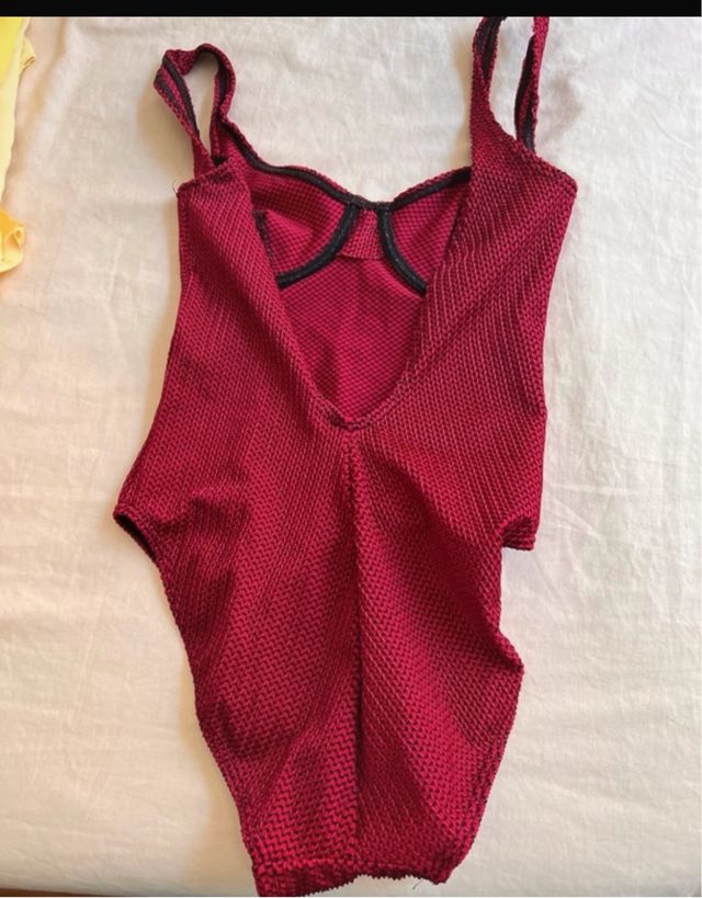 Bañador rojo
