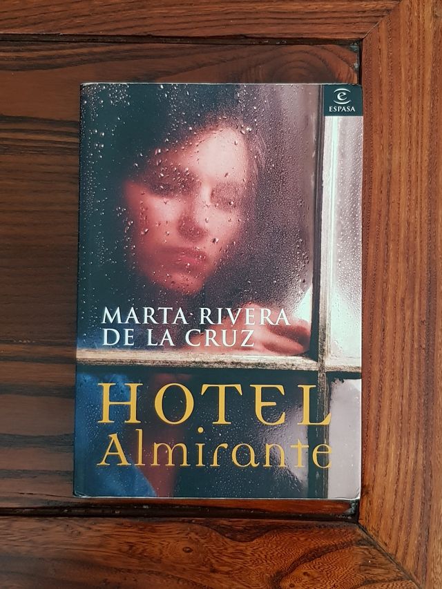 Hotel Almirante, Marta Rivera de la Cruz