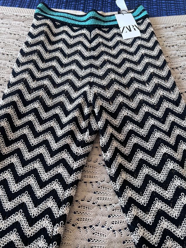 Pantalon Crochet Zara