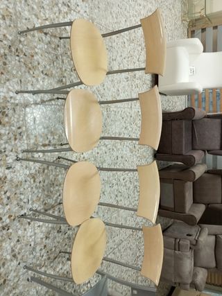 Sillas de cocina nuevas