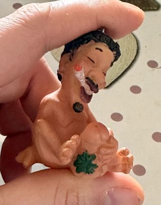 Pupazzetto portachiavi simil resina Jamaicano 6 cm