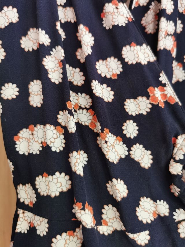 Mono short. Zara Trafaluc. Talla S.