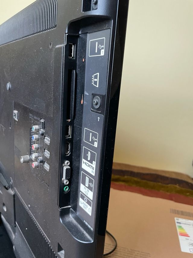 Sony Bravia 32” KDL-32EX520