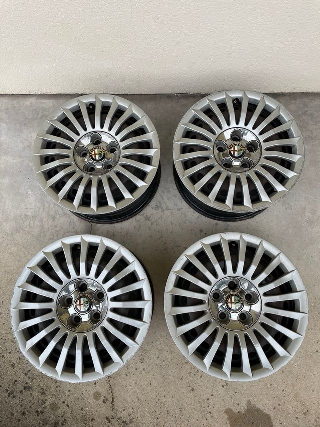 Discos con tapacubos Alfa