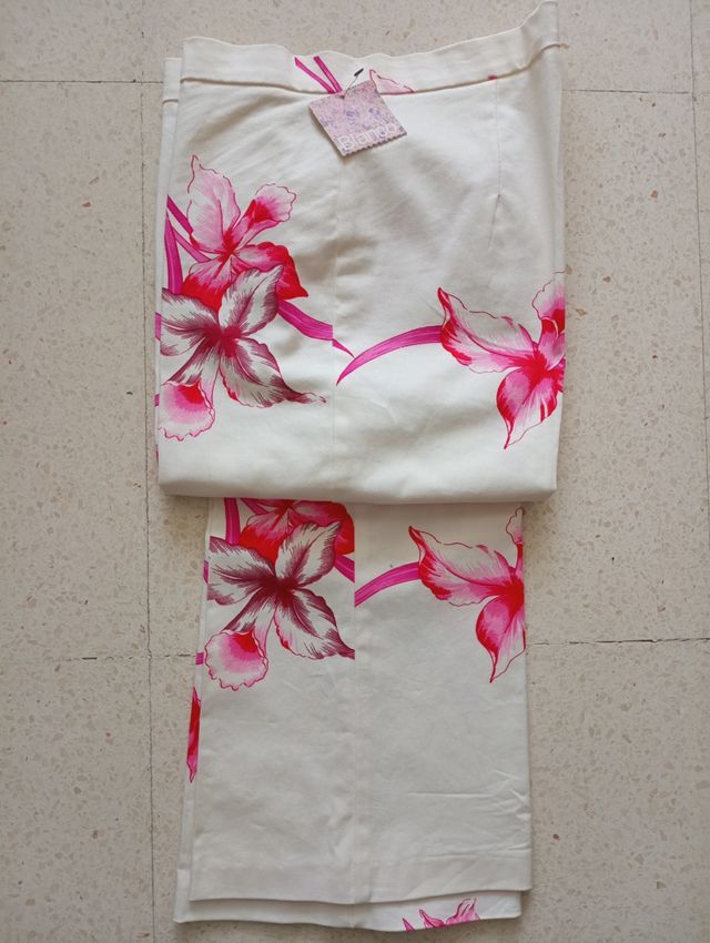 Pantalón Blanco estampado🌺🌺