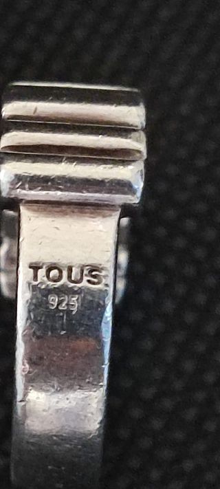 Anillo plata de ley 925 Tous letras. QGE0361