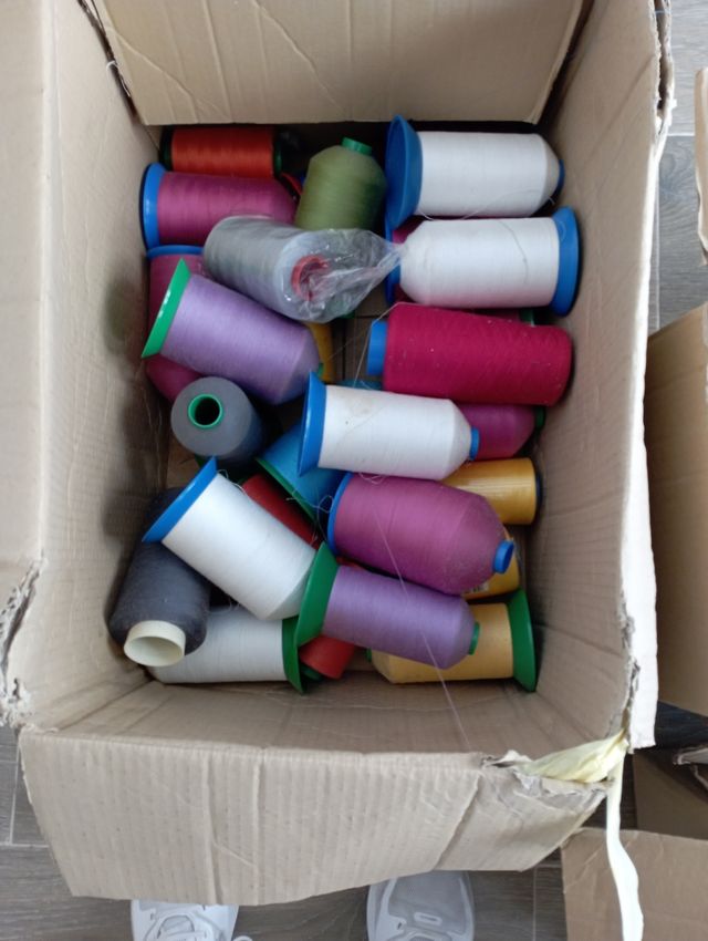 Hilo coser industrial