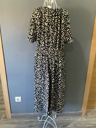 Vestido floral H&M nuevo 