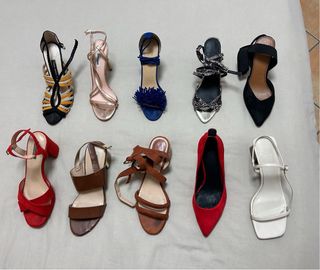 Pack de ocho pares de sandalias-zapatos