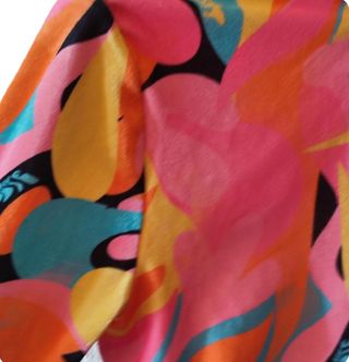 Top multicolor espalda al aire "Bershka